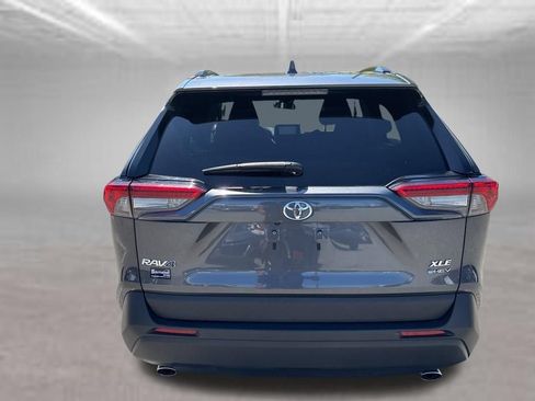 Used 2025 Toyota RAV4 XLE AWD/4WD image 4