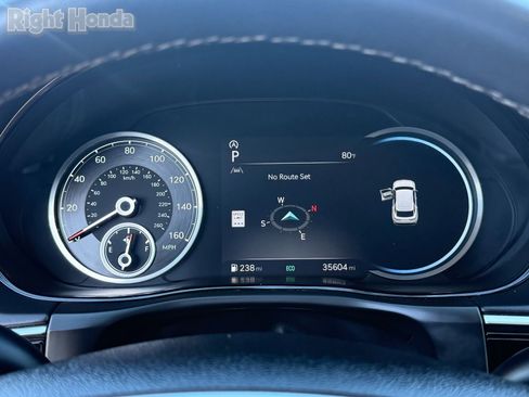 Used 2025 Genesis GV70 2.5T image 19