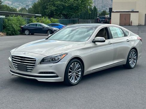 Used 2015 Hyundai Genesis 3.8 w/ Option Group 02 AWD/4WD image 8