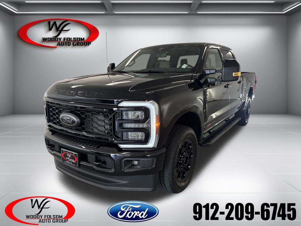 New 2026 Ford F350 Lariat w/ Black Appearance Package AWD/4WD 360° Tour
