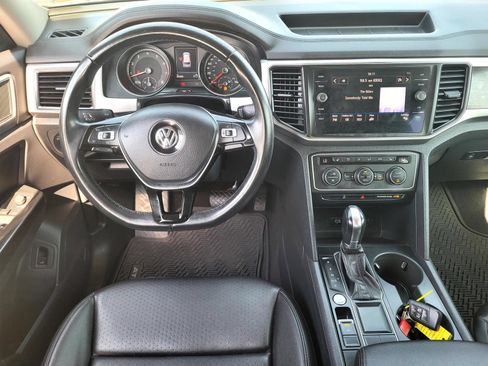 Used 2019 Volkswagen Atlas SE FWD image 19