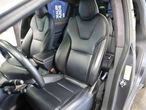 Used 2020 Tesla Model X Long Range AWD/4WD image 28