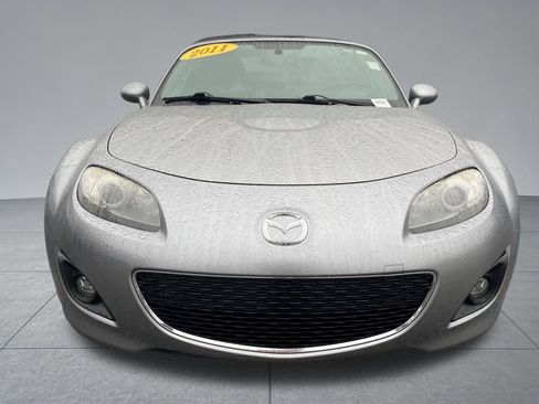 Used 2011 MAZDA MX-5 Miata Grand Touring w/ Premium Pkg image 17