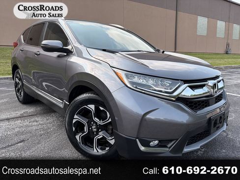 Used 2018 Honda CR-V Touring image 1
