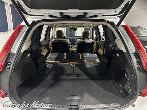 Used 2016 Volvo XC90 T6 AWD/4WD image 14