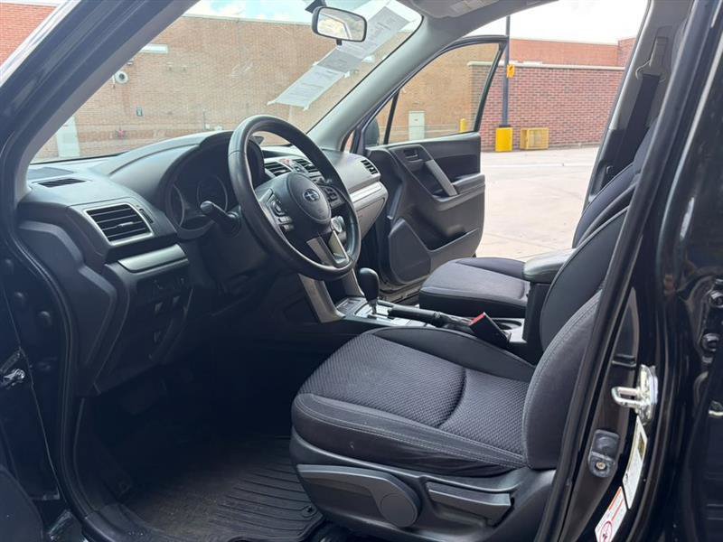 Used 2017 Subaru Forester 2.5i w/ Alloy Wheel Package AWD/4WD image 13