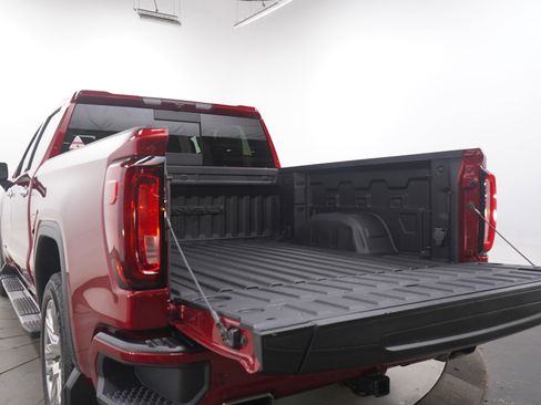 Used 2022 GMC Sierra 1500 Denali image 18