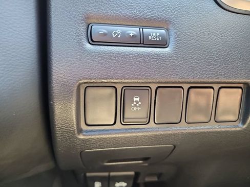 Used 2019 Nissan Murano SV AWD/4WD image 22