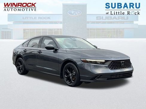 Used 2025 Honda Accord SE image 1