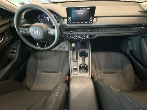 Used 2023 Honda Accord EX image 22