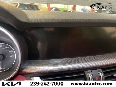 Used 2021 Alfa Romeo Stelvio Ti Sport image 30