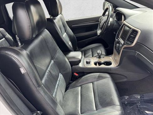 Used 2015 Jeep Grand Cherokee Limited AWD/4WD image 19