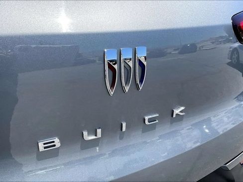 Used 2025 Buick Encore GX Preferred AWD/4WD image 31