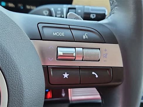 Used 2024 Hyundai Kona SEL image 24