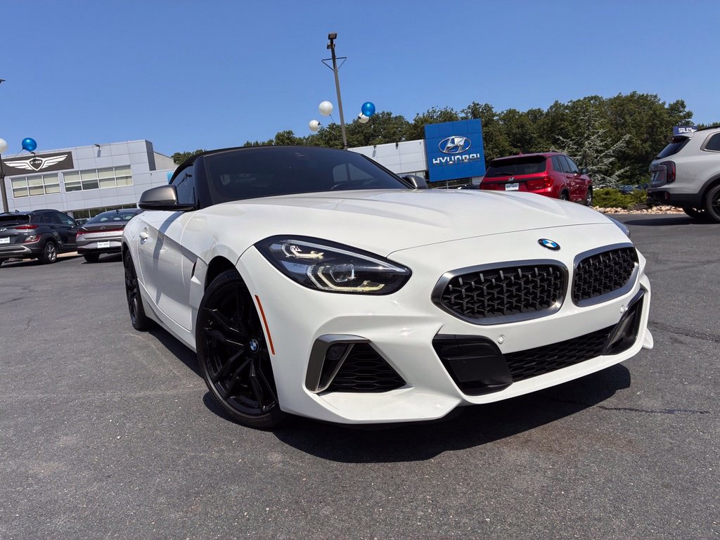 Used 2020 BMW Z4 M40i w/ Executive Package RWD image 15