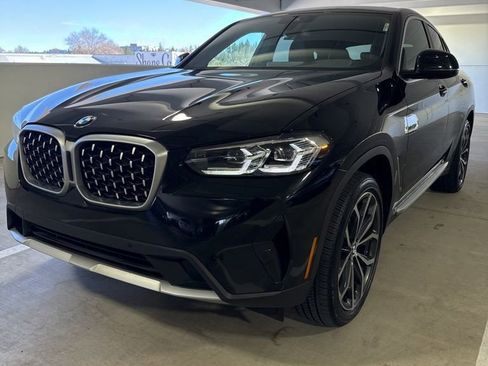 Used 2023 BMW X4 xDrive30i w/ Premium Package image 1