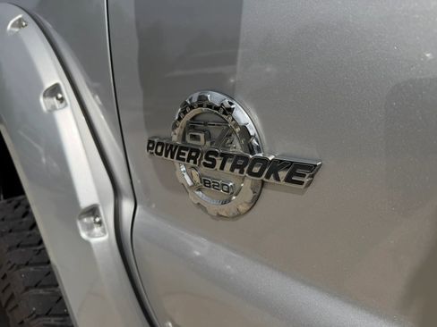 Used 2015 Ford F250 Platinum w/ FX4 Off-Road Package image 11