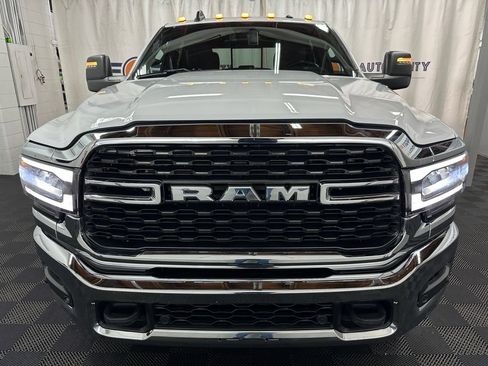 Used 2023 RAM 2500 Big Horn w/ Level 2 Equipment Group AWD/4WD image 4