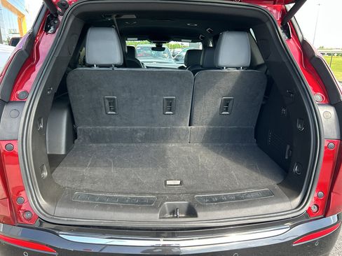 Used 2024 Buick Enclave Premium image 9