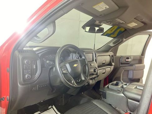 Used 2024 Chevrolet Silverado 2500 Custom w/ Custom Value Package image 27