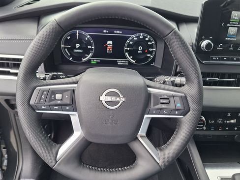 New 2026 Nissan Rogue Platinum AWD/4WD image 7
