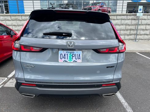 Used 2024 Honda CR-V Sport-L image 9