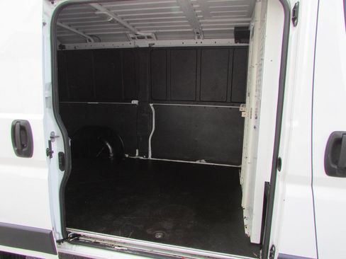Used 2017 RAM ProMaster 1500 image 6