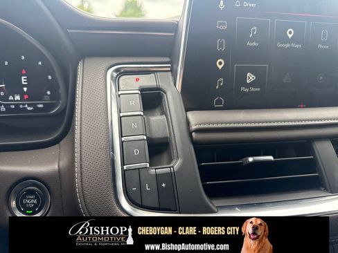 Used 2024 GMC Yukon SLT w/ SLT Luxury Package AWD/4WD image 26