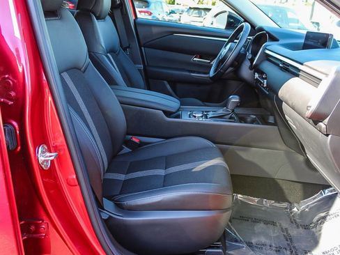 Certified 2025 MAZDA CX-50 2.5 Hybrid w/ Preferred Pkg AWD/4WD image 16