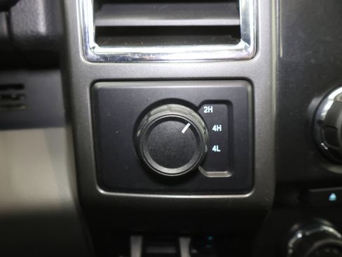 Used 2018 Ford F250 XLT image 43