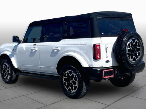 Used 2021 Ford Bronco Outer Banks AWD/4WD image 12