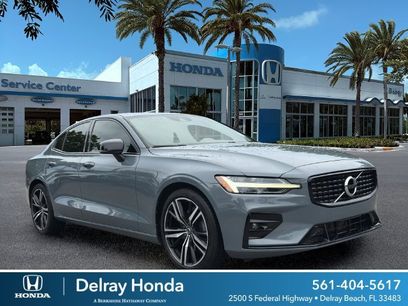 Used 2022 Volvo S60 B5 R-Design