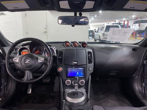 Used 2012 Nissan 370Z Coupe image 13