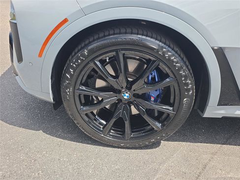 Certified 2024 BMW X7 M60i w/ Executive Package AWD/4WD image 5
