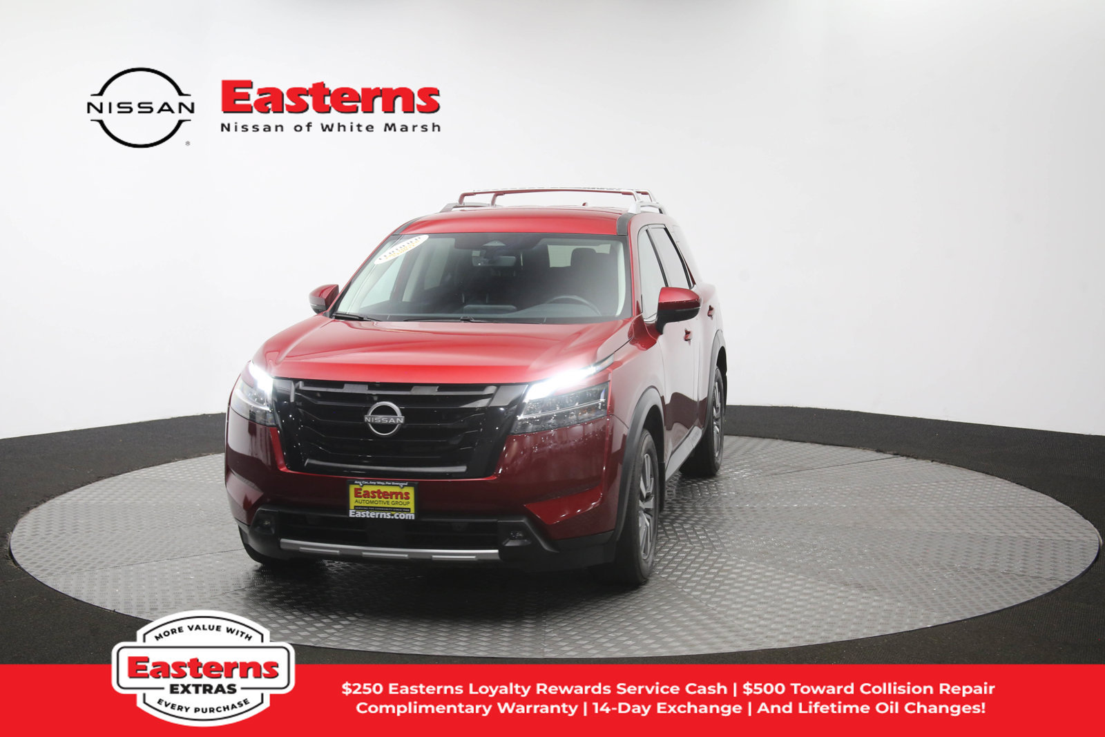 Used 2023 Nissan Pathfinder SL w/ Lighting Package (N92) AWD/4WD image 49