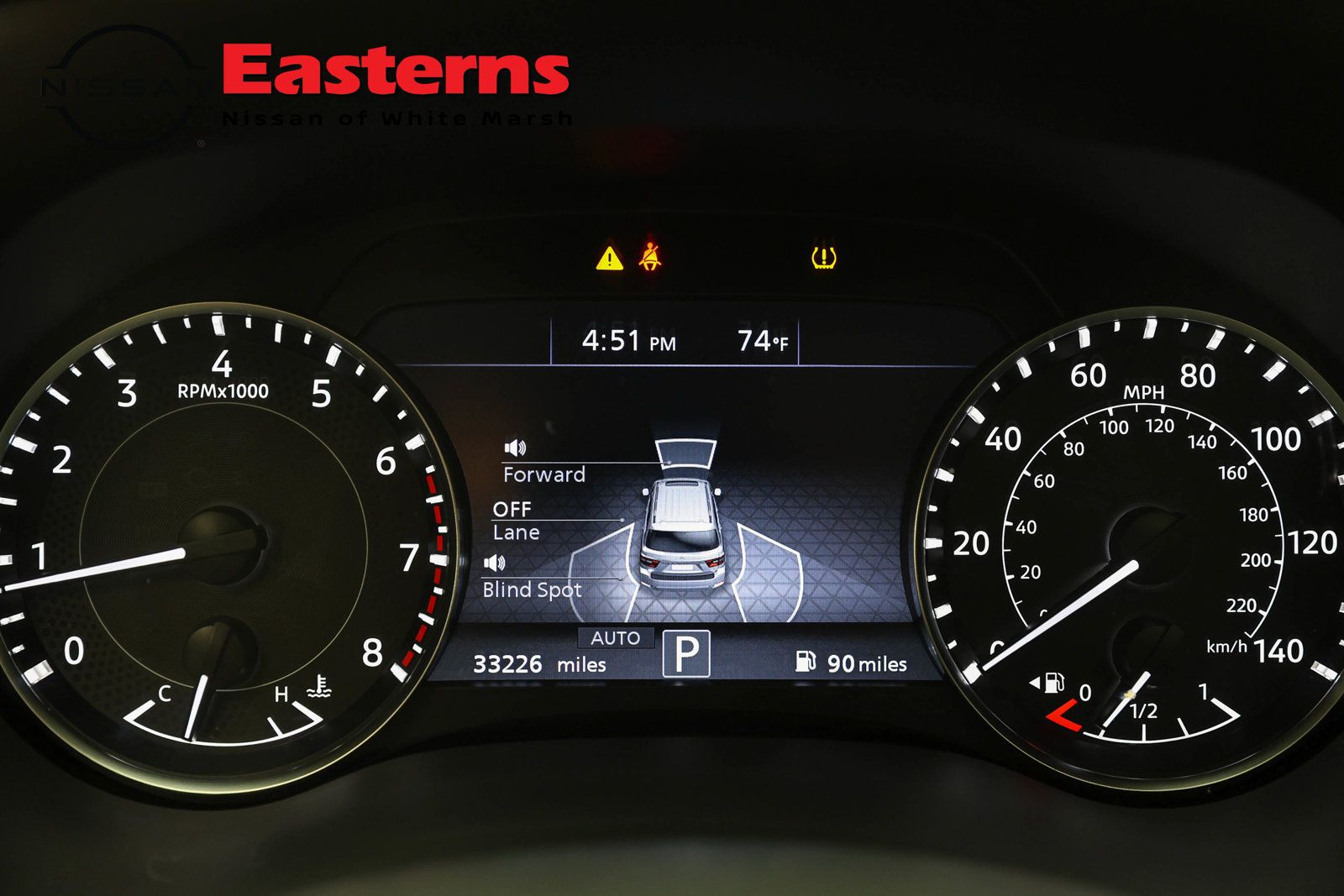 Used 2023 Nissan Armada SL w/ Captain's Chairs Package AWD/4WD image 17