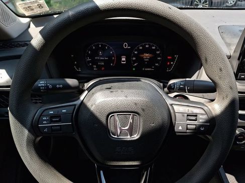 Certified 2023 Honda Accord EX image 19