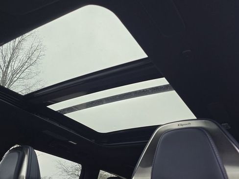 New 2026 INFINITI QX80 SPORT image 3