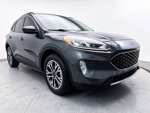 Used 2020 Ford Escape SEL image 9