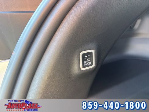 Used 2025 Jeep Wagoneer S Limited w/ Comfort Package image 35