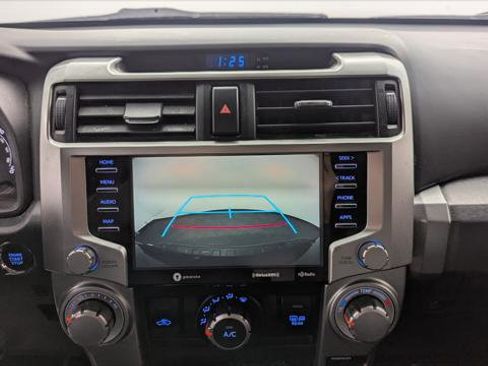 Used 2020 Toyota 4Runner SR5 Premium image 31