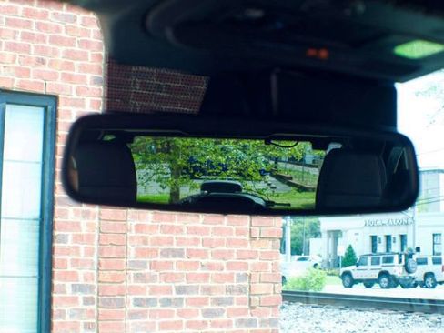 Used 2022 Ford Bronco Wildtrak image 41