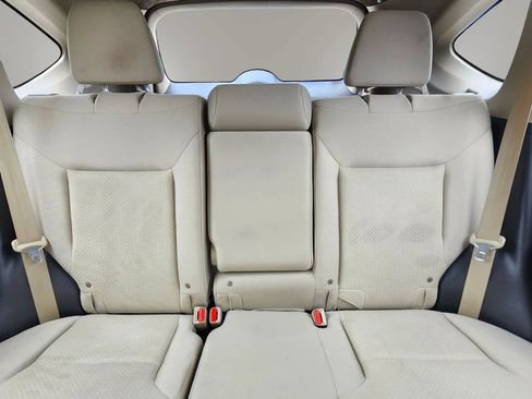 Used 2016 Honda CR-V LX image 18