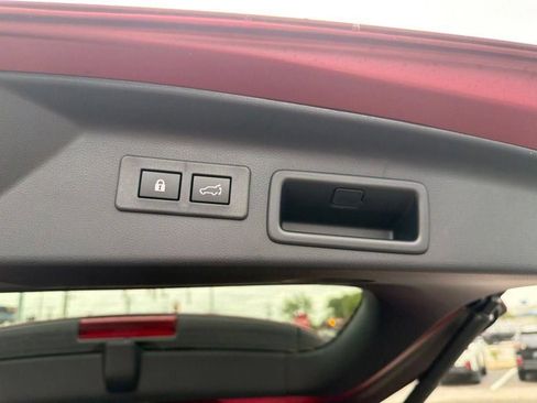Certified 2026 Subaru Forester Touring AWD/4WD image 32