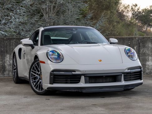 Certified 2022 Porsche 911 Turbo image 6