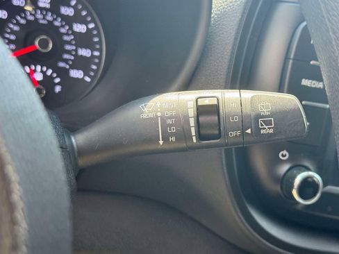 Used 2022 Kia Soul LX w/ Technology Package FWD image 21