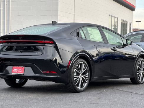 New 2026 Toyota Prius XLE image 3