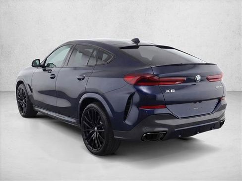 Used 2022 BMW X6 xDrive40i w/ Executive Package image 5