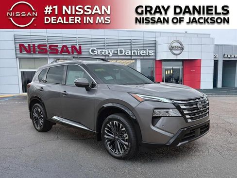 New 2026 Nissan Rogue Platinum w/ Platinum Premium Package AWD/4WD image 1