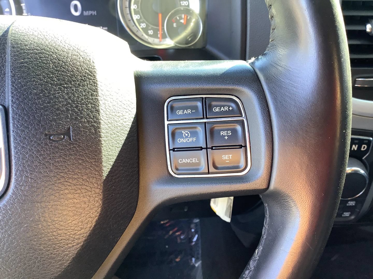 Used 2019 RAM 1500 Classic SLT w/ Luxury Group AWD/4WD image 35